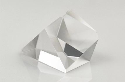 EL PROCESO DE RECUBRIMIENTO ÓPTICO INCLUYE PRINCIPAL LOS SIGUIENTES PASOS CLAVE: