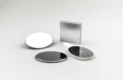 Usos innovadores de los espejos ópticos en la ciencia y la industria